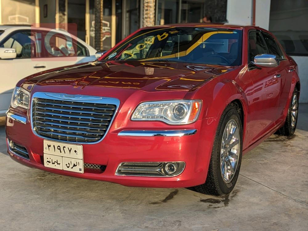كرايسلر 300